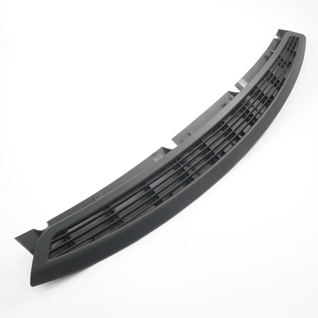 Grille d'aération arrière pour tablette de colis pour BMW F06 F11 à propos du numéro de pièce 7230011 BMW F06 F11 Grille d'aération arrière pour tablette de colis - SKU 7230011 - Numéro de pièce 7230011