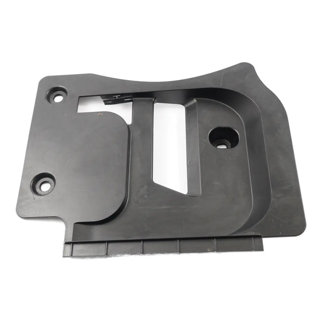 Kanał Powietrza Prawy Tył do BMW F12 F13 o numerze 7230044 BMW F12 F13 Kanał Powietrza Prawy Tył - SKU 7230044 - Numer Części 7230044