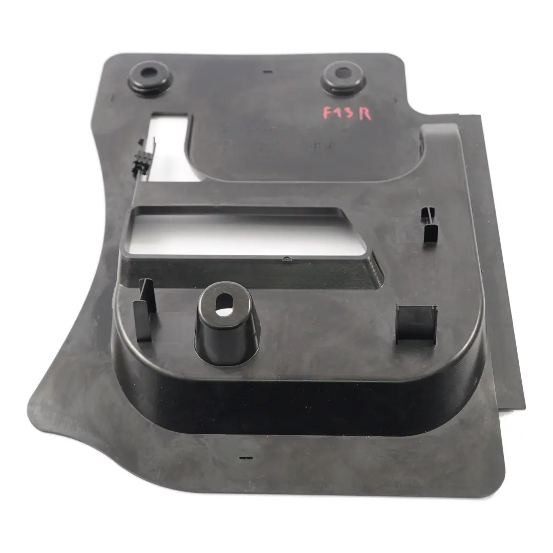  Conduit d'air BMW F12 F13 Couvre canal arrière droit garniture cabine - SKU 7230044 - Numéro de pièce 7230044