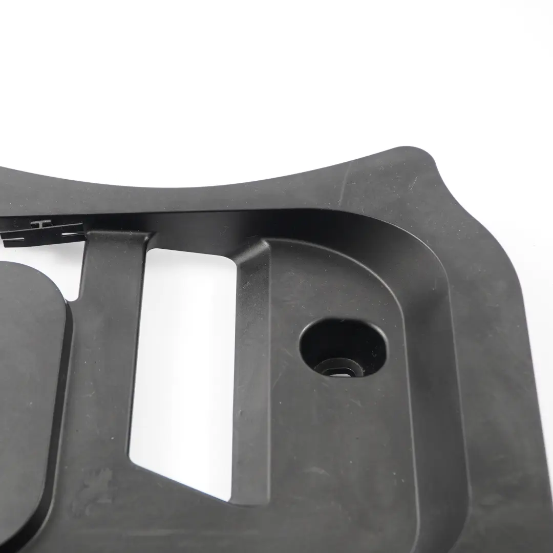 Condotto d'aria BMW F12 F13 Canale copertura posteriore destro interno per con numero di parte 7230044 Condotto d'aria BMW F12 F13 Canale copertura posteriore destro interno - SKU 7230044 - Numero di parte 7230044