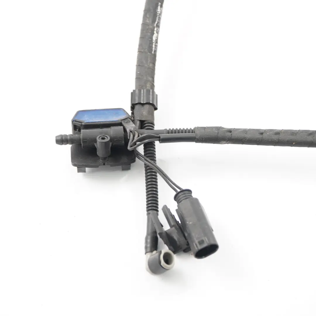BMW F13 F12 F06 Nozzle Chain Windscreen Washer System Jet Hose - SKU 7230188 - Part number 7230188