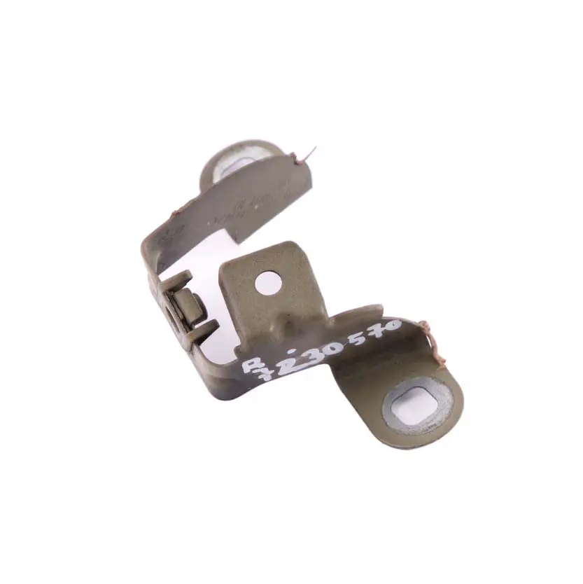 Soporte Montaje Panel Lateral Delantero Derecho Gran Turismo 7193424 para BMW F07 con número de pieza 7230570 BMW F07 Soporte Montaje Panel Lateral Delantero Derecho Gran Turismo 7193424 - SKU 7230570 - Número de pieza 7230570
