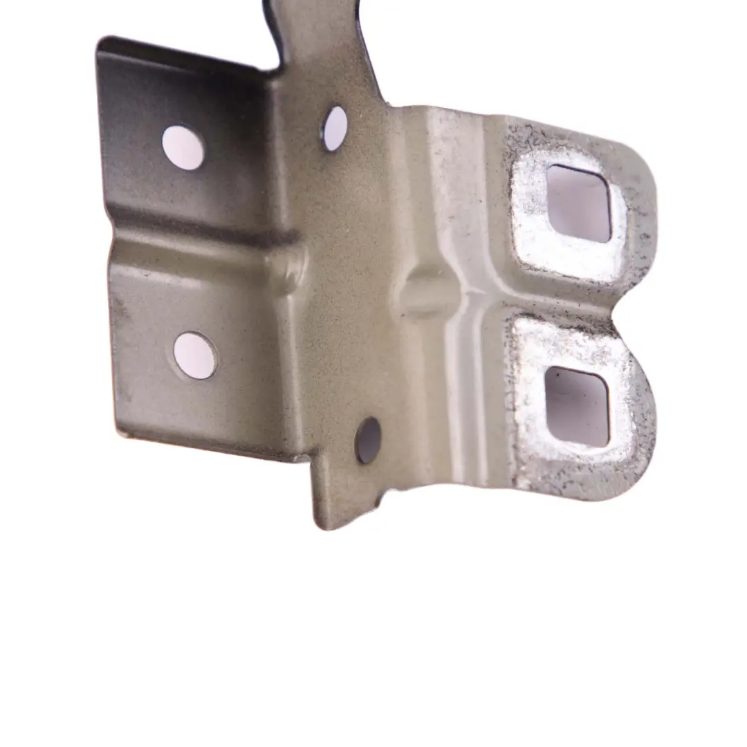 Staffa Pannello Anteriore Sinistro Nero Zaffiro Metallizzato 475 per BMW F07 con numero di parte 7230571 BMW F07 Staffa Pannello Anteriore Sinistro Nero Zaffiro Metallizzato 475 - SKU 7230571-BS - Numero di parte 7230571