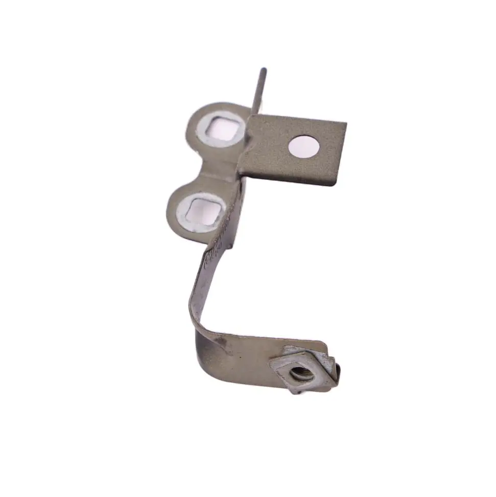 Soporte Panel Lateral Delantero Izquierdo Negro Zafiro Metalizado 475 para BMW F07 GT con número de pieza 7230573 BMW F07 GT Soporte Panel Lateral Delantero Izquierdo Negro Zafiro Metalizado 475 - SKU 7230573-BS - Número de pieza 7230573