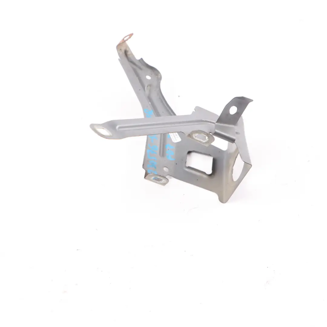 Soporte guardabarros panel delantero derecho Gris espacial A52 7193422 para BMW F07 con número de pieza 7230576 BMW F07 Soporte guardabarros panel delantero derecho Gris espacial A52 7193422 - SKU 7230576-SCG - Número de pieza 7230576