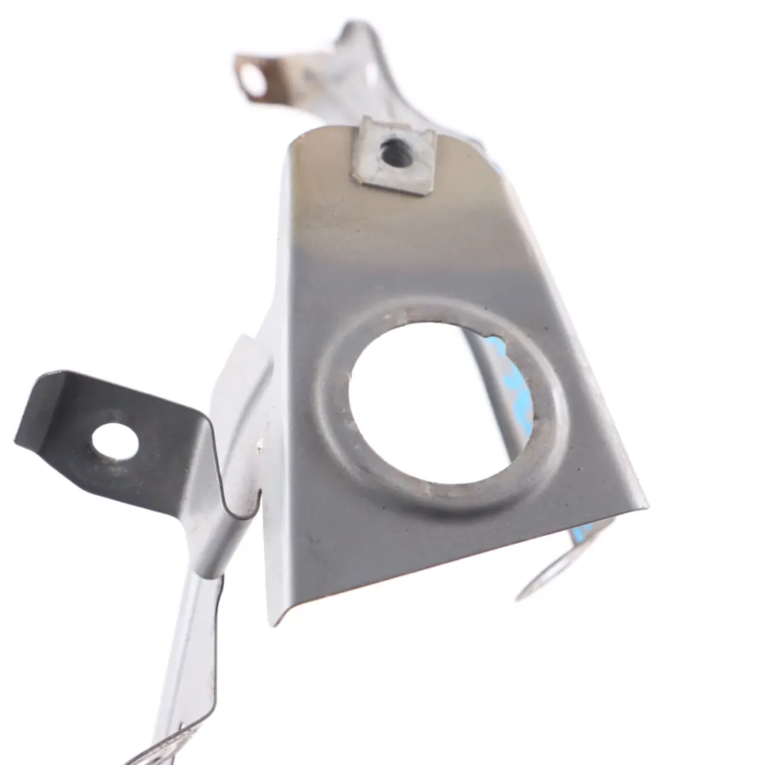 Staffa parafango pannello anteriore destro grigio siderale A52 7193422 per BMW F07 con numero di parte 7230576 BMW F07 Staffa parafango pannello anteriore destro grigio siderale A52 7193422 - SKU 7230576-SCG - Numero di parte 7230576