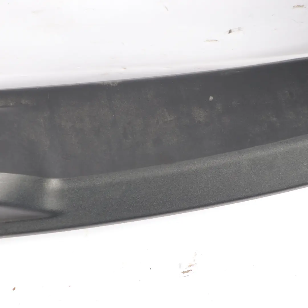 Tapa maletero Tailgate Interior Upper Trim Panel Covering 7207030 para BMW F11 con número de pieza 7231786 BMW F11 Tapa maletero Tailgate Interior Upper Trim Panel Covering 7207030 - SKU 7231786 - Número de pieza 7231786