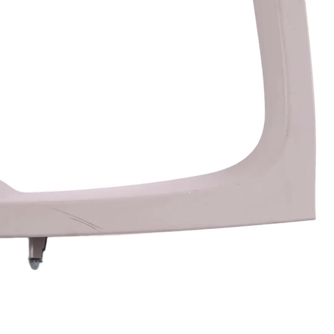 F11N LCI Panel moldura superior interior la tapa maletero del 7207030 para BMW F11 con número de pieza 7231792 BMW F11 F11N LCI Panel moldura superior interior la tapa maletero del 7207030 - SKU 7231792 - Número de pieza 7231792