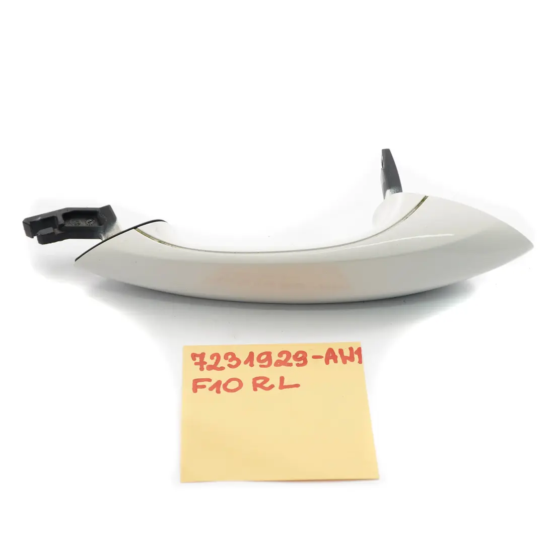  Poignée de porte BMW F10 F11 extérieure arrière gauche Alpinweiss Blanc - 300 - SKU 7231929-AW1 - Numéro de pièce 7231929