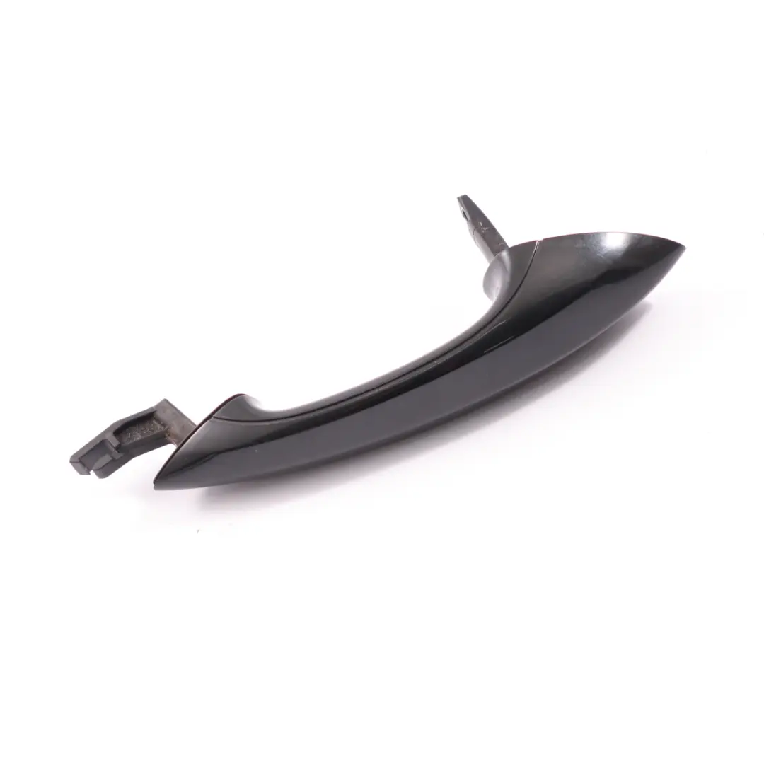 Poignée de porte BMW F10 F11 Prise avant arrière gauche noir Sapphire - 475 pour à propos du numéro de pièce 7231929 Poignée de porte BMW F10 F11 Prise avant arrière gauche noir Sapphire - 475 - SKU 7231929-BS - Numéro de pièce 7231929