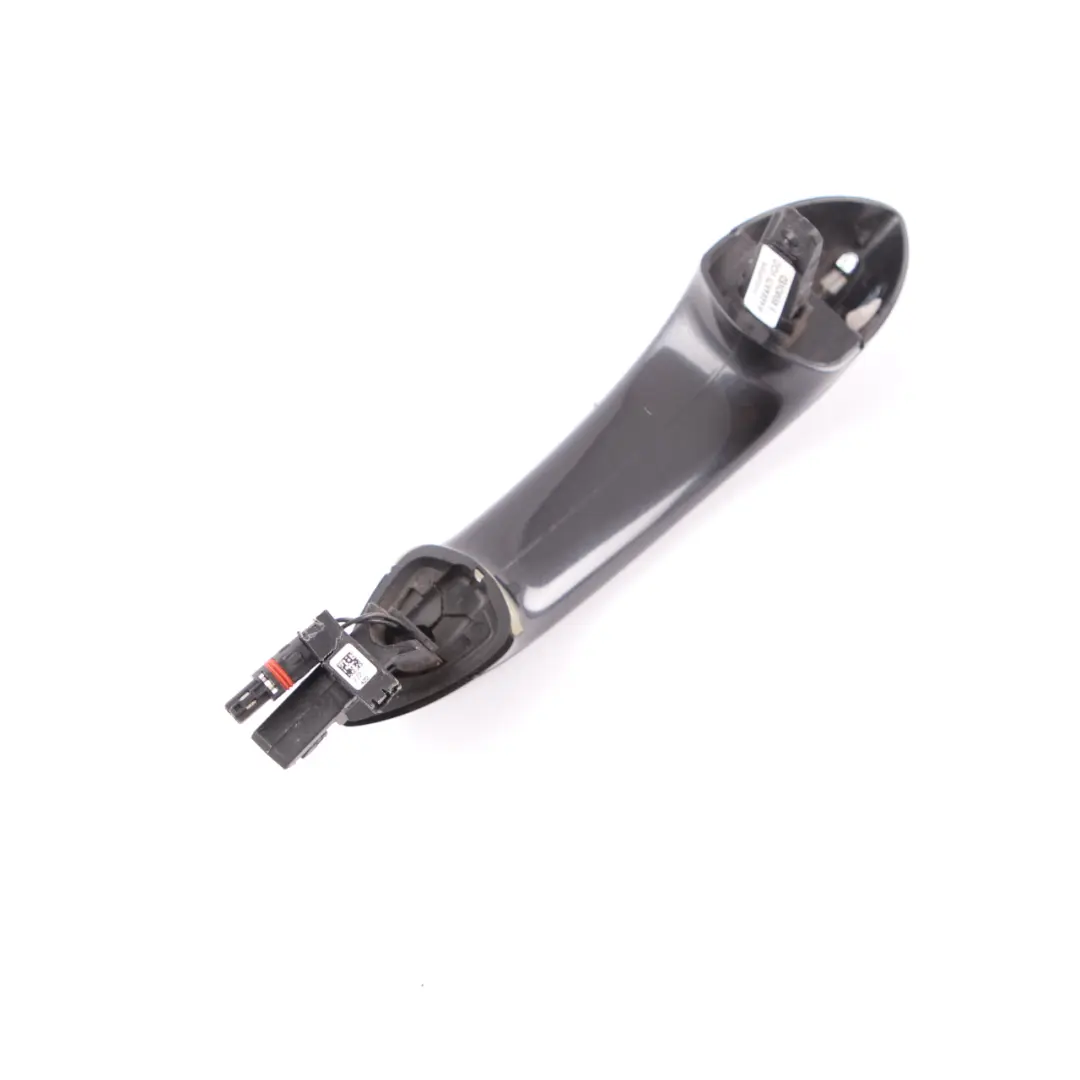 Door Handle BMW F10 F01 Grab Outside Left N/S Sophistograu Grey Metallic - B90 to with Part number 7231929 Door Handle BMW F10 F01 Grab Outside Left N/S Sophistograu Grey Metallic - B90 - SKU 7231929-SOP1 - Part number 7231929