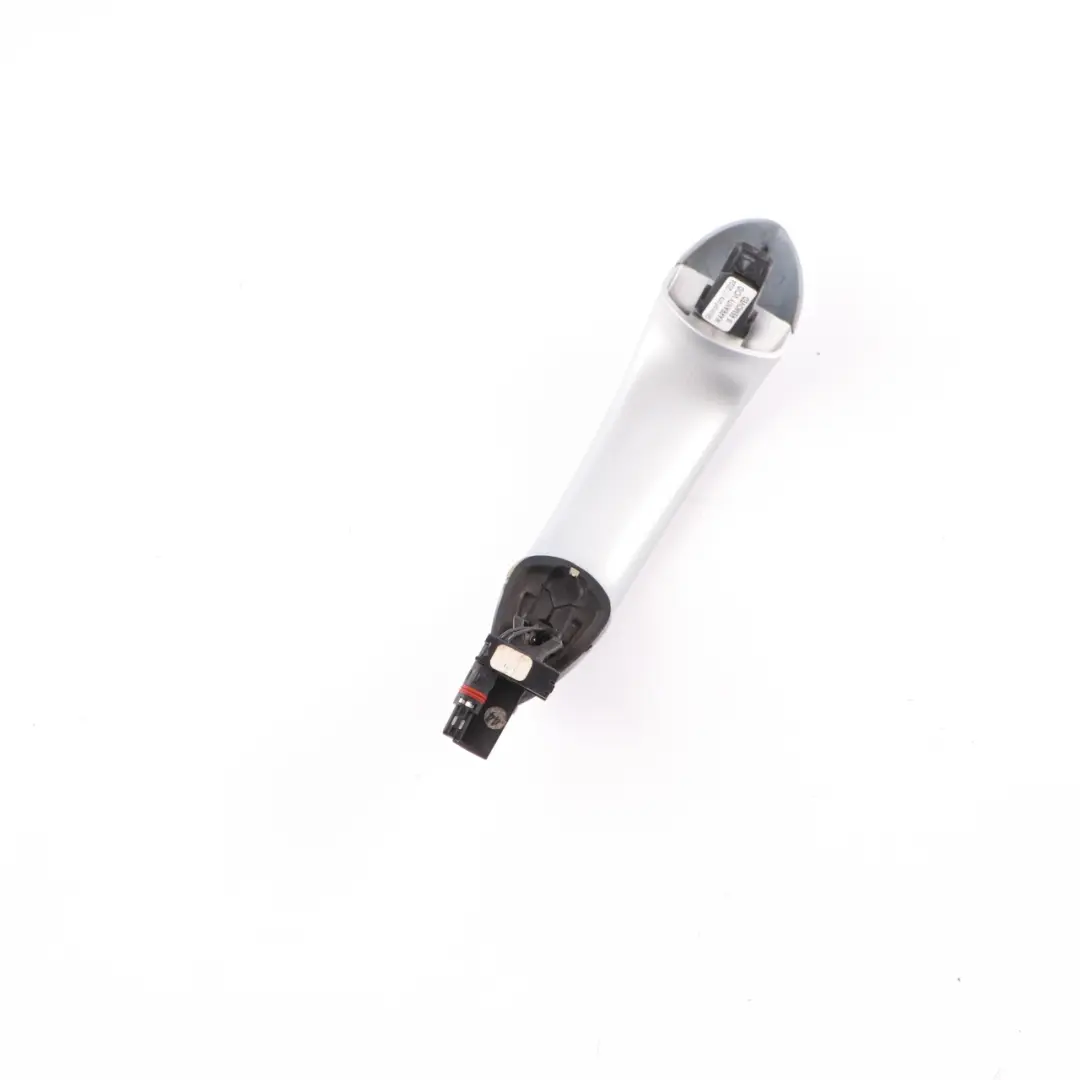 Tür Griff Außengriff Hinten Links Titansilber Metallic - 354 für BMW F01 F10 mit Teilenummer 7231929 BMW F01 F10 Tür Griff Außengriff Hinten Links Titansilber Metallic - 354 - SKU 7231929-TS - Teilenummer 7231929