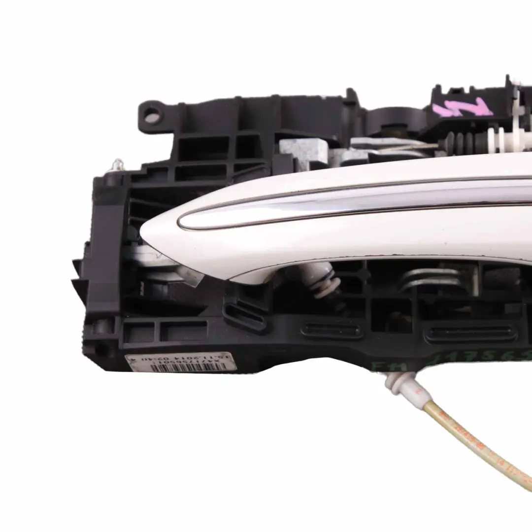 Door Handle BMW F10 F11 F01 Grab Outside Rear Right O/S Alpine White to with Part number 7231930 Door Handle BMW F10 F11 F01 Grab Outside Rear Right O/S Alpine White - SKU 7231930-AW - Part number 7231930