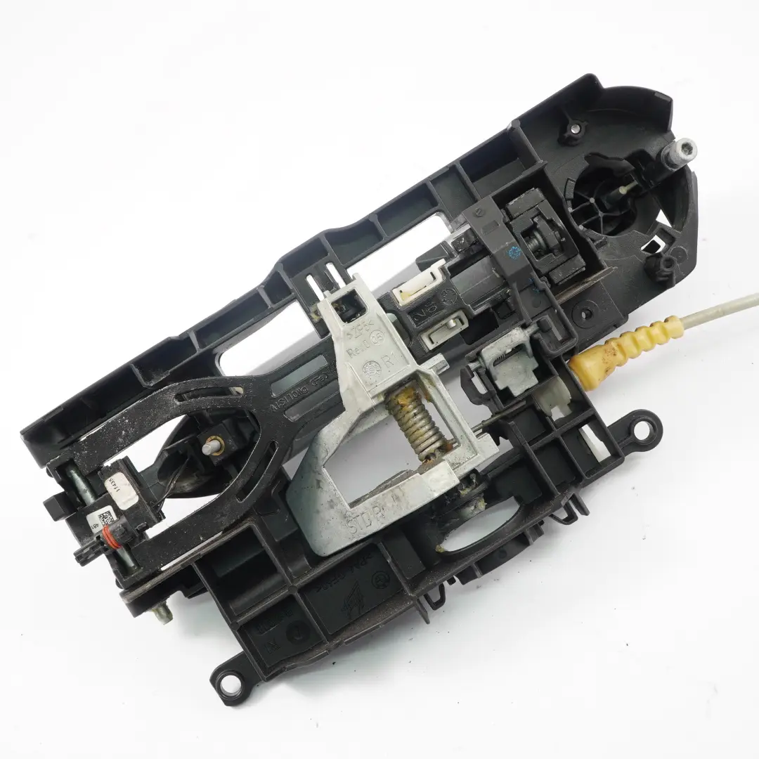 Maniglia Esterna Porta Posteriore Destra Spacegrau Grigio Spazio A52 per BMW F10 F01 con numero di parte 7297439 BMW F10 F01 Maniglia Esterna Porta Posteriore Destra Spacegrau Grigio Spazio A52 - SKU 7231930-SCG - Numero di parte 7297439