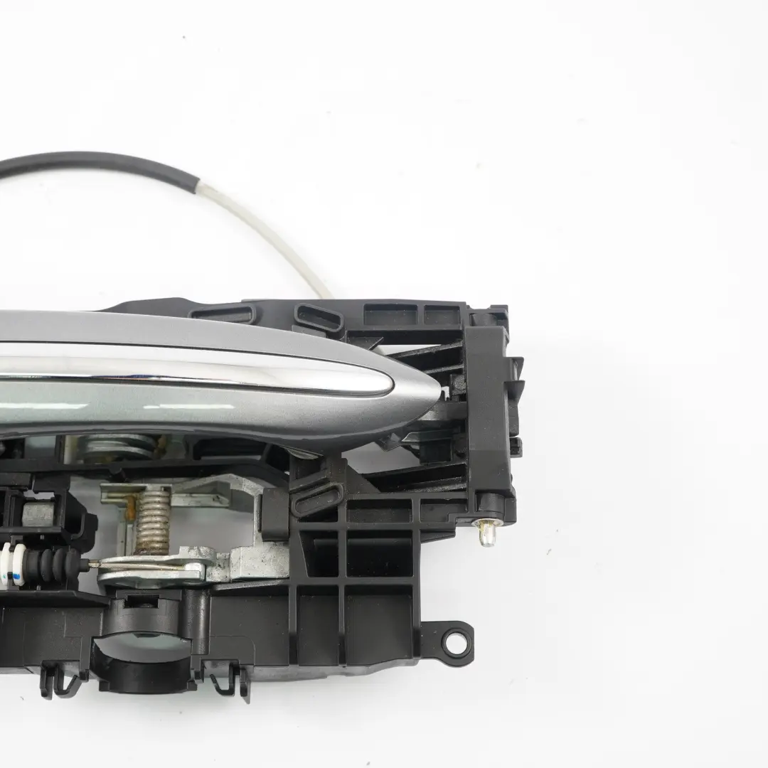 BMW F10 F11 F01 F02 Poignée de porte arrière droite gris sidéral métallisé A52 - SKU 7231930-SCG - Numéro de pièce 7297439