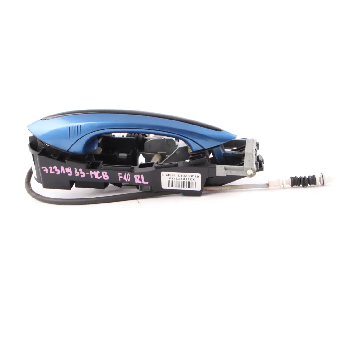 Haltegriff Türgriff Griff Tür Hinten Links Sophistograu - A90 für BMW F10 F11 F12 mit Teilenummer 7231933 BMW F10 F11 F12 Haltegriff Türgriff Griff Tür Hinten Links Sophistograu - A90 - SKU 7231933-MCB - Teilenummer 7231933