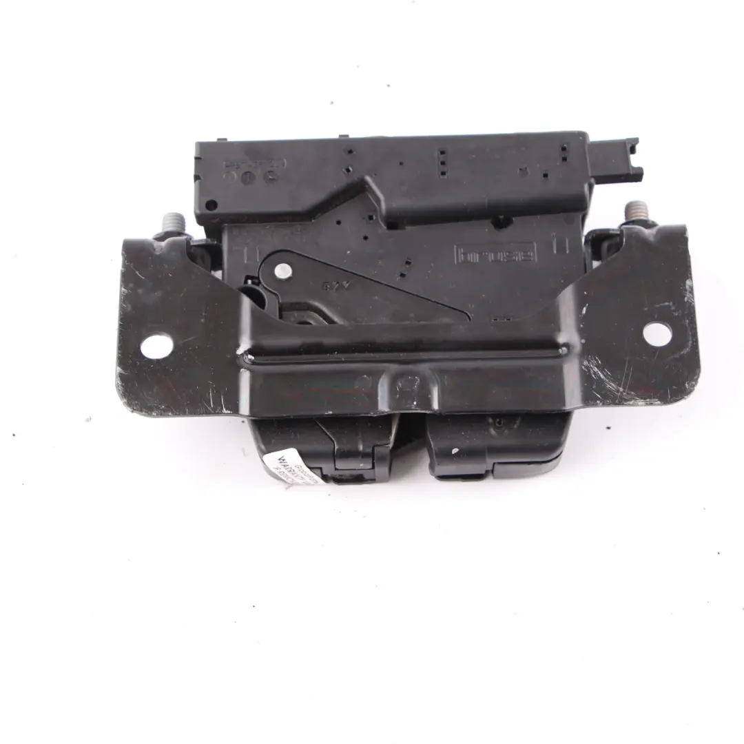 Serrure coffre BMW F36 Gran Coupe X3 F25 Porte arrière la boîte à gants pour à propos du numéro de pièce 7233025 Serrure coffre BMW F36 Gran Coupe X3 F25 Porte arrière la boîte à gants - SKU 7233025 - Numéro de pièce 7233025