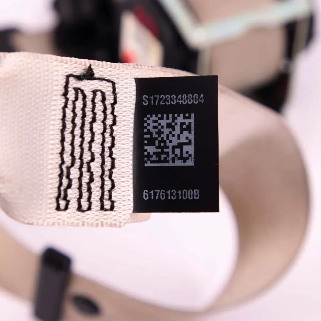 Ceinture sécurité supérieure avant gauche Elfenbein Ivory pour BMW F07 GT à propos du numéro de pièce 7233488 BMW F07 GT Ceinture sécurité supérieure avant gauche Elfenbein Ivory - SKU 7233488 - Numéro de pièce 7233488