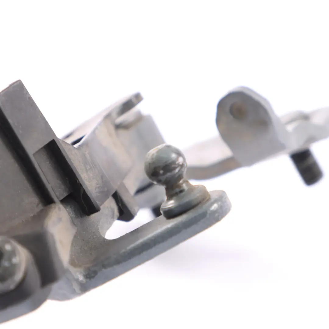 Bisagra de la tapa del maletero BMW F07 GT Trasero Derecho Gris Espacial - A52 para con número de pieza 7233586 Bisagra de la tapa del maletero BMW F07 GT Trasero Derecho Gris Espacial - A52 - SKU 7233586-SCG - Número de pieza 7233586