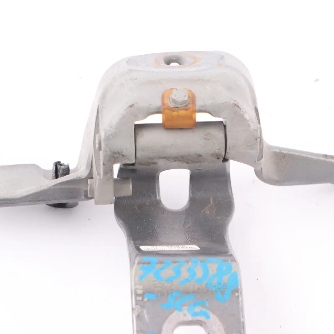 Trunk Boot Tailgate Hinge Rear Right O/S Top Space Grey A52 7200534 to BMW F07 GT with Part number 7233588 BMW F07 GT Trunk Boot Tailgate Hinge Rear Right O/S Top Space Grey A52 7200534 - SKU 7233588-SCG - Part number 7233588
