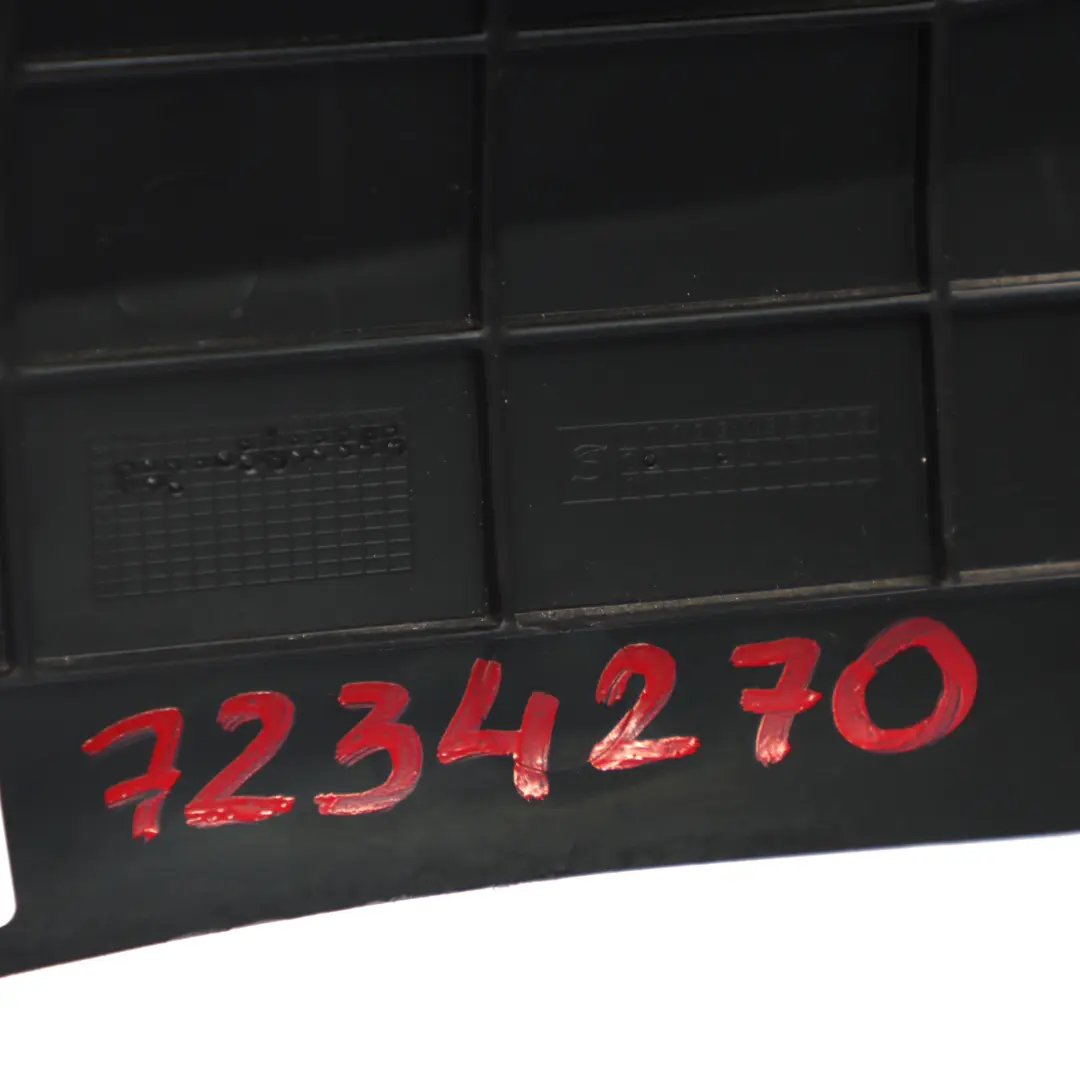 BMW E88 Panneau latéral de garniture Arrière Droite Recouvrement Cuir Rouge - SKU 7234270 - Numéro de pièce 7234270
