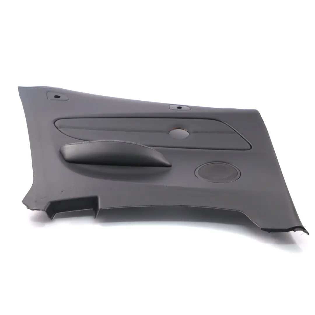 Embellecedor Lateral Trasero Izquierdo Cabrio Cuero Negro para BMW E88 con número de pieza 7234277 BMW E88 Embellecedor Lateral Trasero Izquierdo Cabrio Cuero Negro - SKU 7234277 - Número de pieza 7234277