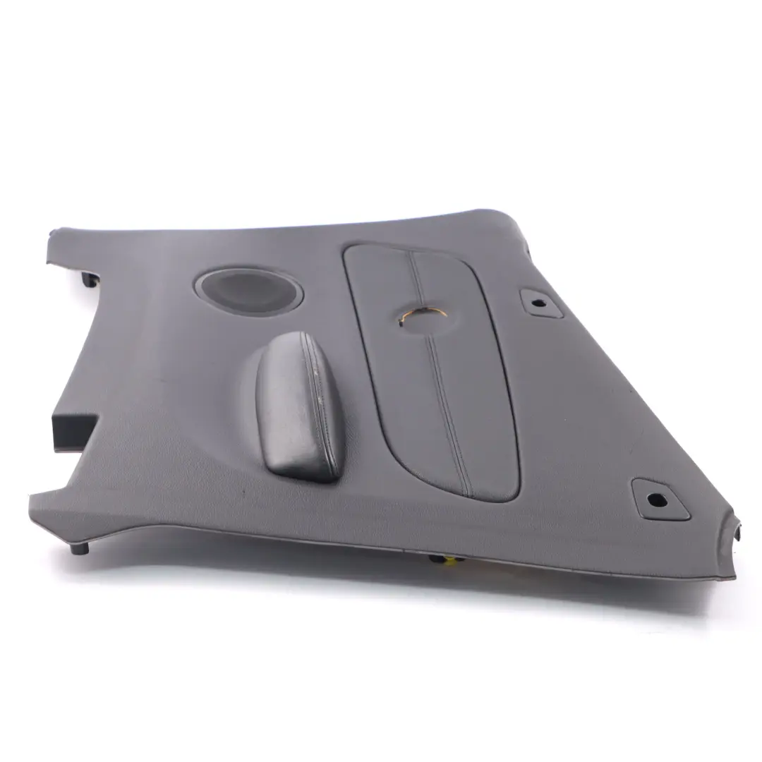 Boczek Panel Wykończenie Środka HiFi Prawe Tylne Czarna Skóra do BMW E88 o numerze 7234278 BMW E88 Boczek Panel Wykończenie Środka HiFi Prawe Tylne Czarna Skóra - SKU 7234278 - Numer Części 7234278