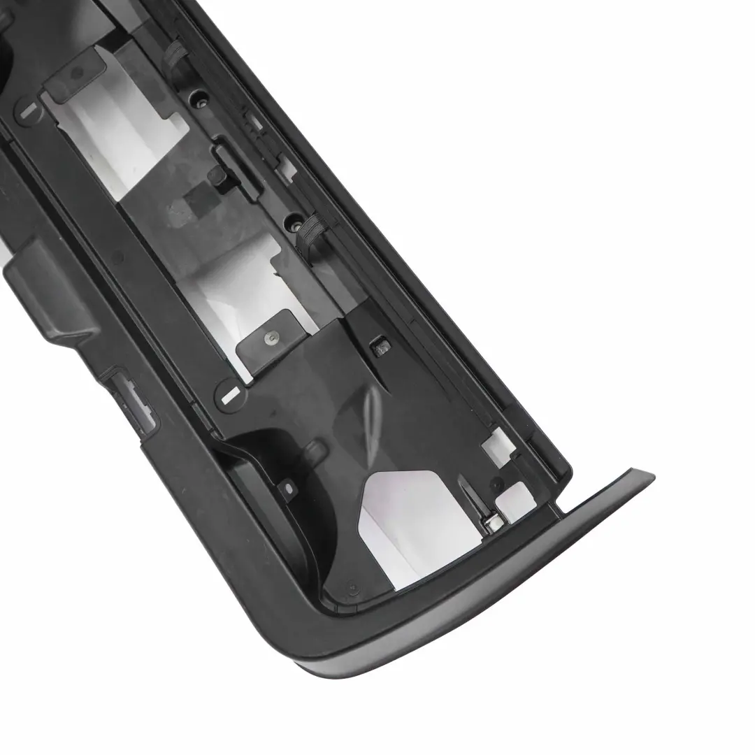 Pannello Inferiore di Rivestimento del Bagagliaio Nero 7207038 per BMW F11 Touring con numero di parte 7234783 BMW F11 Touring Pannello Inferiore di Rivestimento del Bagagliaio Nero 7207038 - SKU 7234783 - Numero di parte 7234783