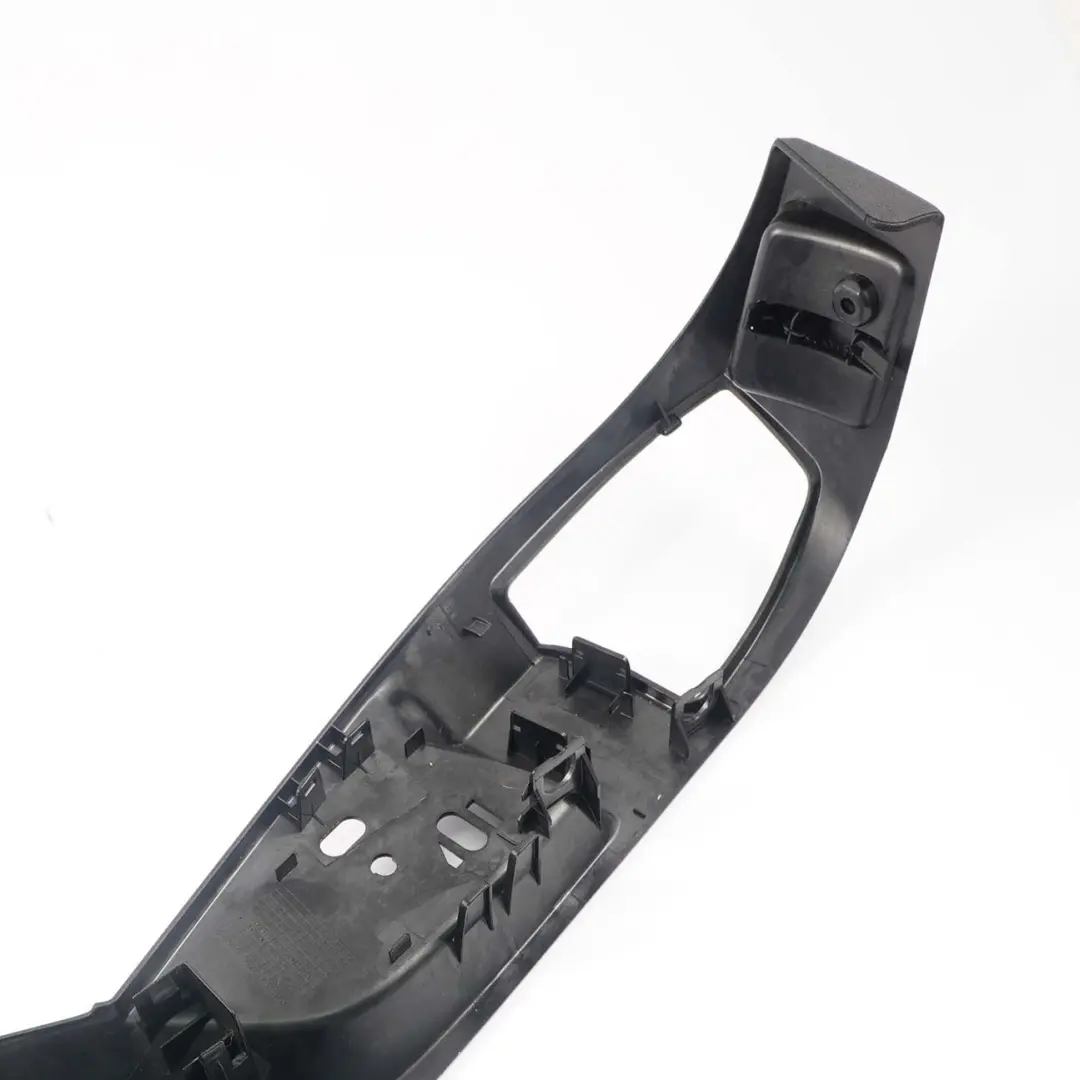 Embellecedor Exterior Izquierdo Negro Tapa Asiento para BMW F07 F10 F11 con número de pieza 7236859 BMW F07 F10 F11 Embellecedor Exterior Izquierdo Negro Tapa Asiento - SKU 7236859 - Número de pieza 7236859