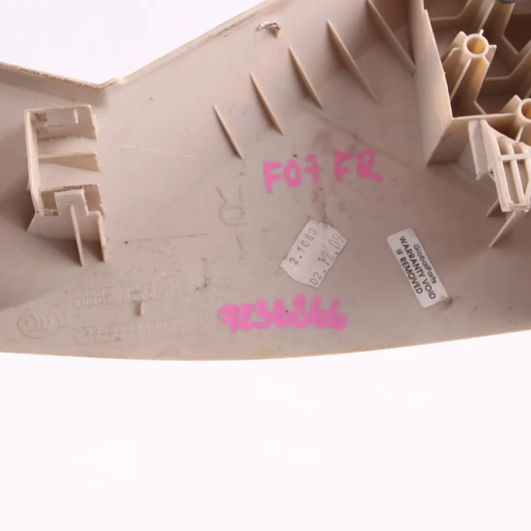 Trim Front Right O/S Switch Panel Cover Elfenbeinweiss 7230534 to BMW F07 GT Seat with Part number 7236866 BMW F07 GT Seat Trim Front Right O/S Switch Panel Cover Elfenbeinweiss 7230534 - SKU 7236866 - Part number 7236866