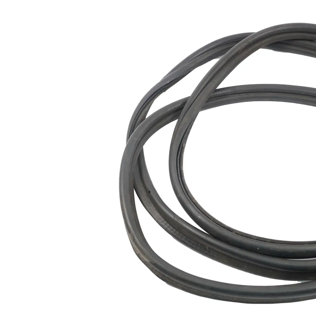 Guarnizione portellone posteriore BMW F07 Boot Trunk Lid Gasket Seal per con numero di parte 7237488 Guarnizione portellone posteriore BMW F07 Boot Trunk Lid Gasket Seal - SKU 7237488 - Numero di parte 7237488