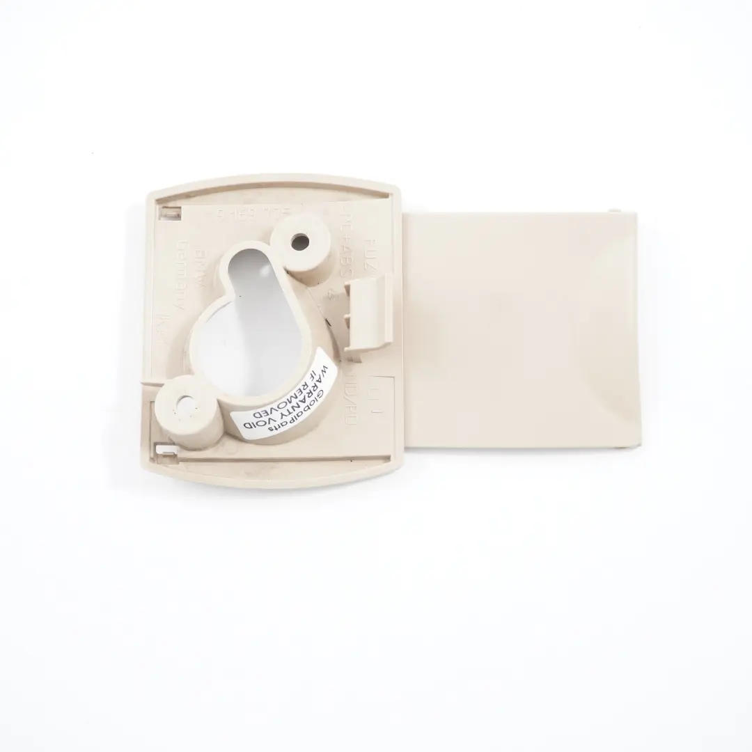 BMW F11 Touring Panneau de Garniture Gauche Porte-rouleau Oyster - SKU 7238045 - Numéro de pièce 7238045