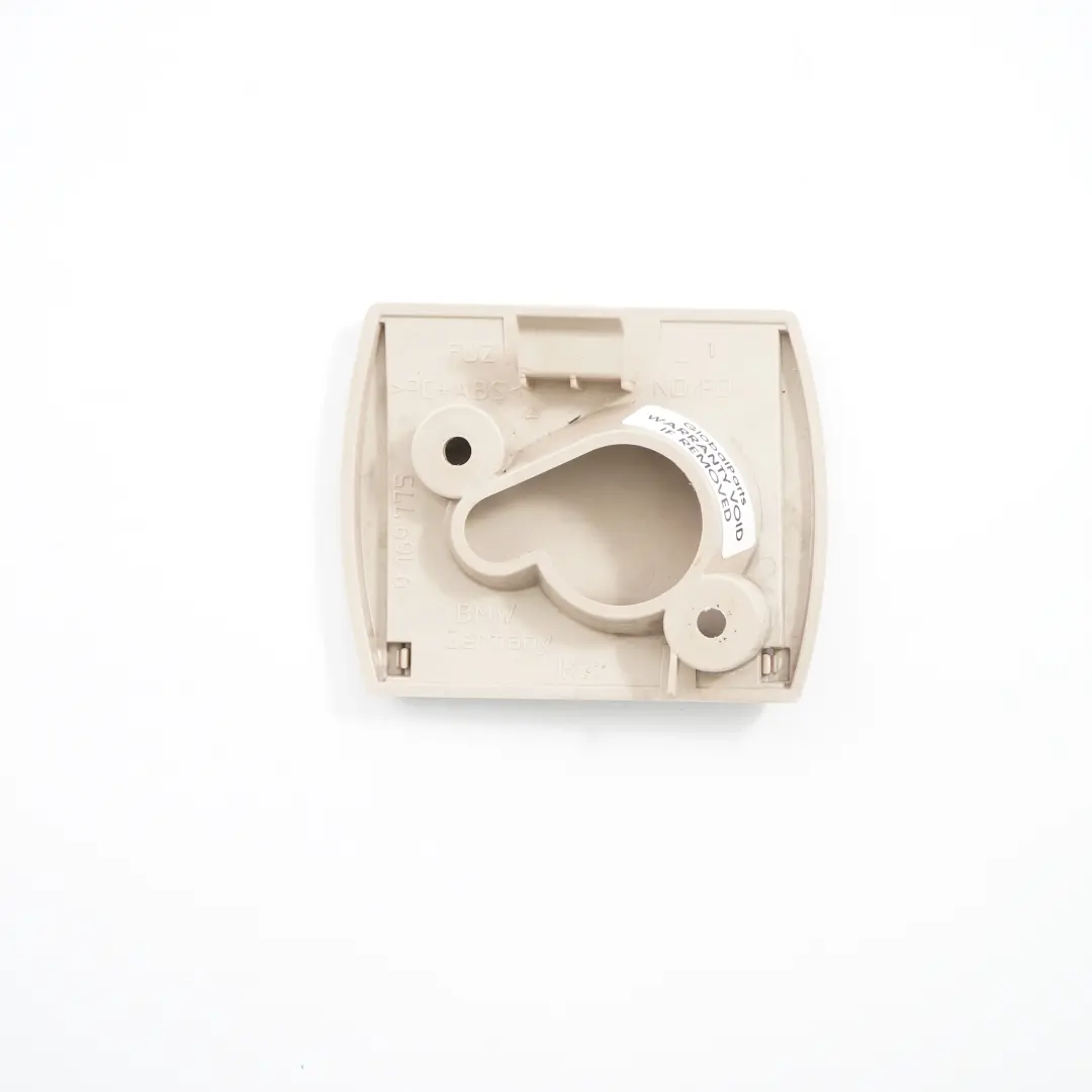 Panel de Embellecedor Izquierdo Portaequipajes Oyster para BMW F11 Touring con número de pieza 7238045 BMW F11 Touring Panel de Embellecedor Izquierdo Portaequipajes Oyster - SKU 7238045 - Número de pieza 7238045