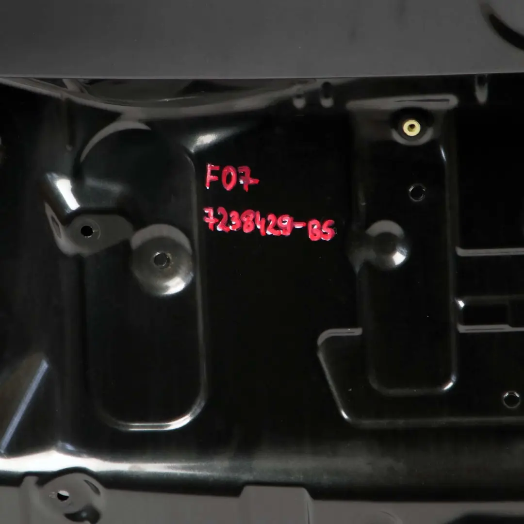 Boot Trunk Lid BMW F07 GT Rear Tailgate Bootlid Panel Black Sapphire - 475 to with Part number 7152486 Boot Trunk Lid BMW F07 GT Rear Tailgate Bootlid Panel Black Sapphire - 475 - SKU 7238429-BS - Part number 7152486