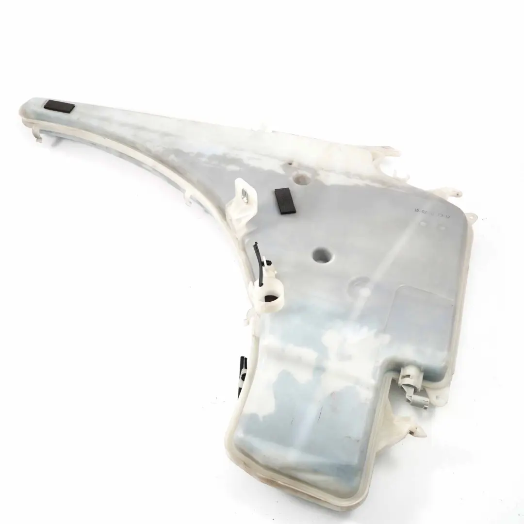 Serbatoio Pulizia Parabrezza Xeno BMW E82 E88 E90 Liquido Parabrezza per con numero di parte 7124231 Serbatoio Pulizia Parabrezza Xeno BMW E82 E88 E90 Liquido Parabrezza - SKU 7238668 - Numero di parte 7124231