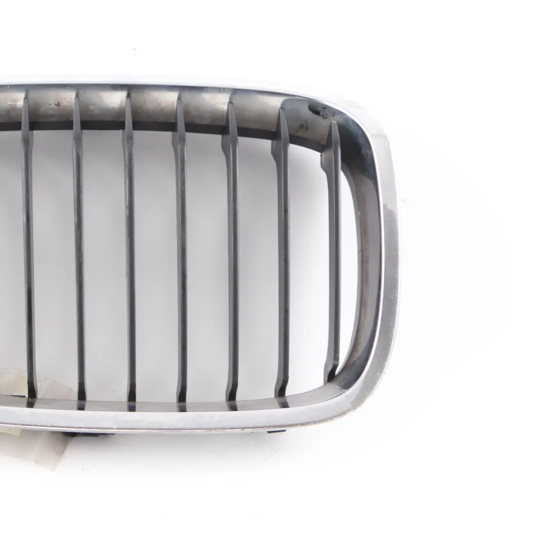 Grille centrale avant droite chromée pour BMW F20 F21 à propos du numéro de pièce 7239022 BMW F20 F21 Grille centrale avant droite chromée - SKU 7239022 - Numéro de pièce 7239022