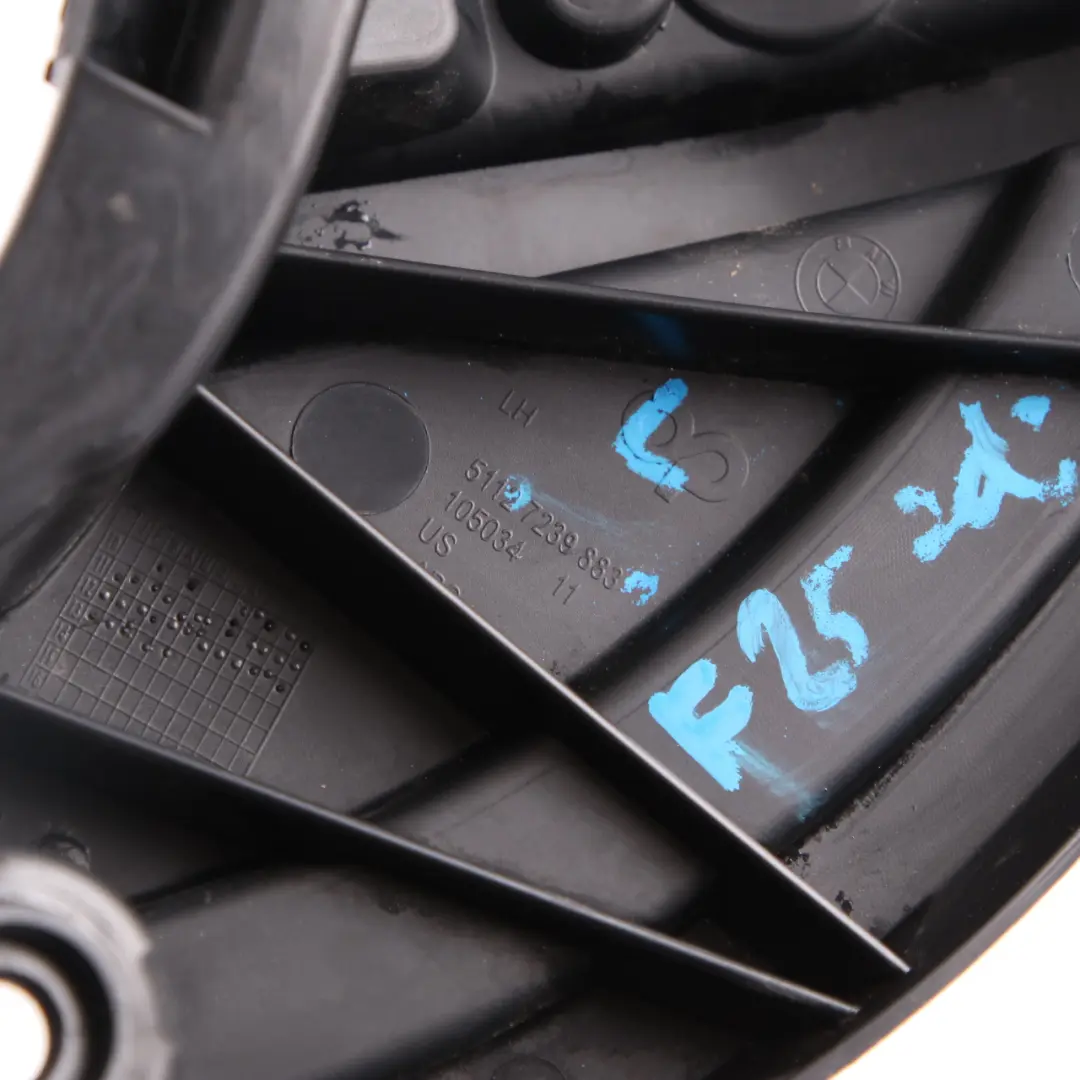 Ślizg Zderzaka Lewy Tył do BMW X3 F25 o numerze 7239883 BMW X3 F25 Ślizg Zderzaka Lewy Tył - SKU 7239883 - Numer Części 7239883