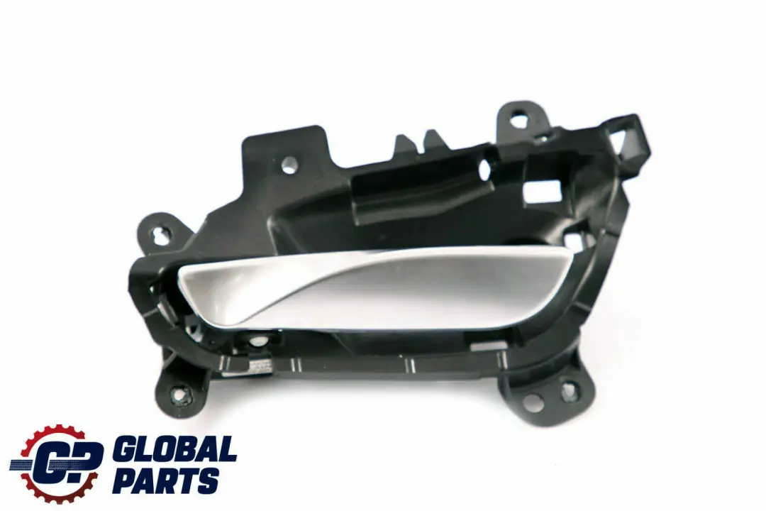 Maniglia Porta Interna Sinistra Rivestimento per BMW F20 F21 F22 LCI con numero di parte 7240411 BMW F20 F21 F22 LCI Maniglia Porta Interna Sinistra Rivestimento - SKU 7240411 - Numero di parte 7240411