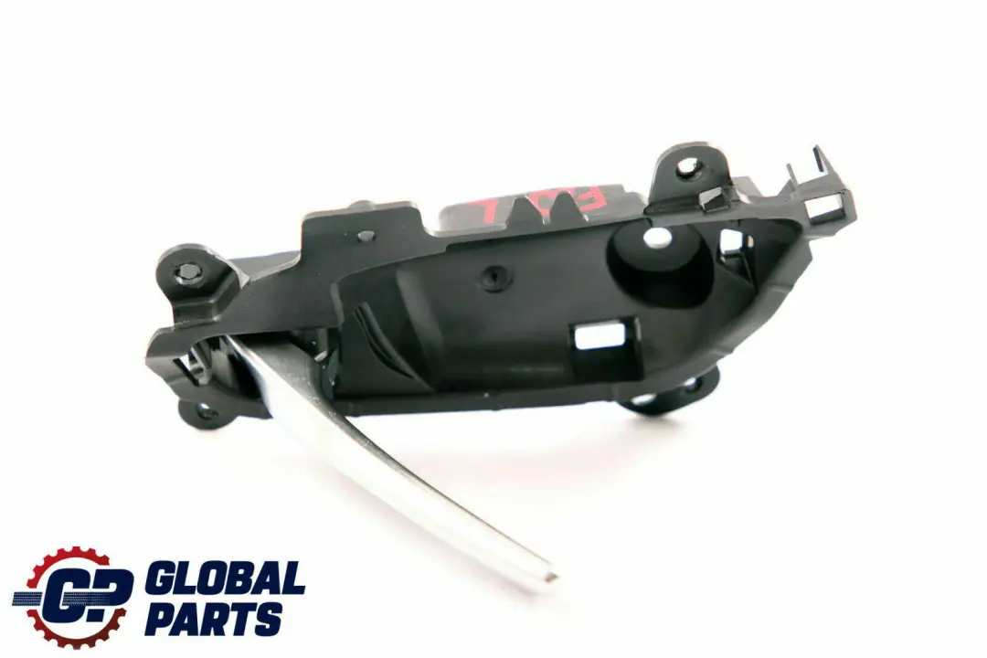 Maniglia Porta Interna Sinistra Rivestimento per BMW F20 F21 F22 LCI con numero di parte 7240411 BMW F20 F21 F22 LCI Maniglia Porta Interna Sinistra Rivestimento - SKU 7240411 - Numero di parte 7240411