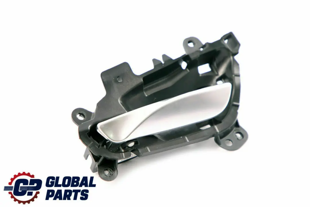 Maniglia Porta Interna Sinistra Rivestimento per BMW F20 F21 F22 LCI con numero di parte 7240411 BMW F20 F21 F22 LCI Maniglia Porta Interna Sinistra Rivestimento - SKU 7240411 - Numero di parte 7240411