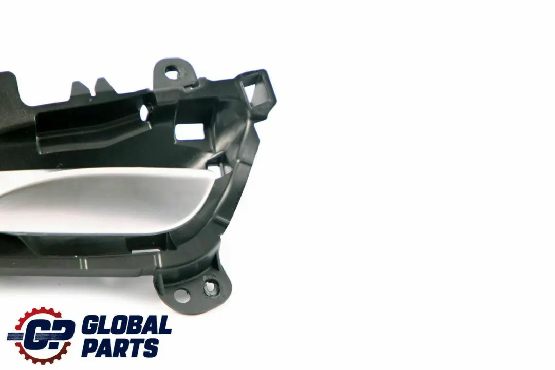 Maniglia Porta Interna Sinistra Rivestimento per BMW F20 F21 F22 LCI con numero di parte 7240411 BMW F20 F21 F22 LCI Maniglia Porta Interna Sinistra Rivestimento - SKU 7240411 - Numero di parte 7240411