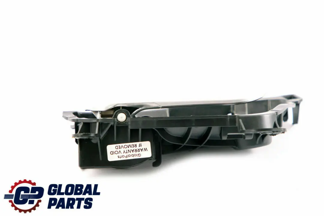 Maniglia Porta Interna Sinistra Rivestimento per BMW F20 F21 F22 LCI con numero di parte 7240411 BMW F20 F21 F22 LCI Maniglia Porta Interna Sinistra Rivestimento - SKU 7240411 - Numero di parte 7240411