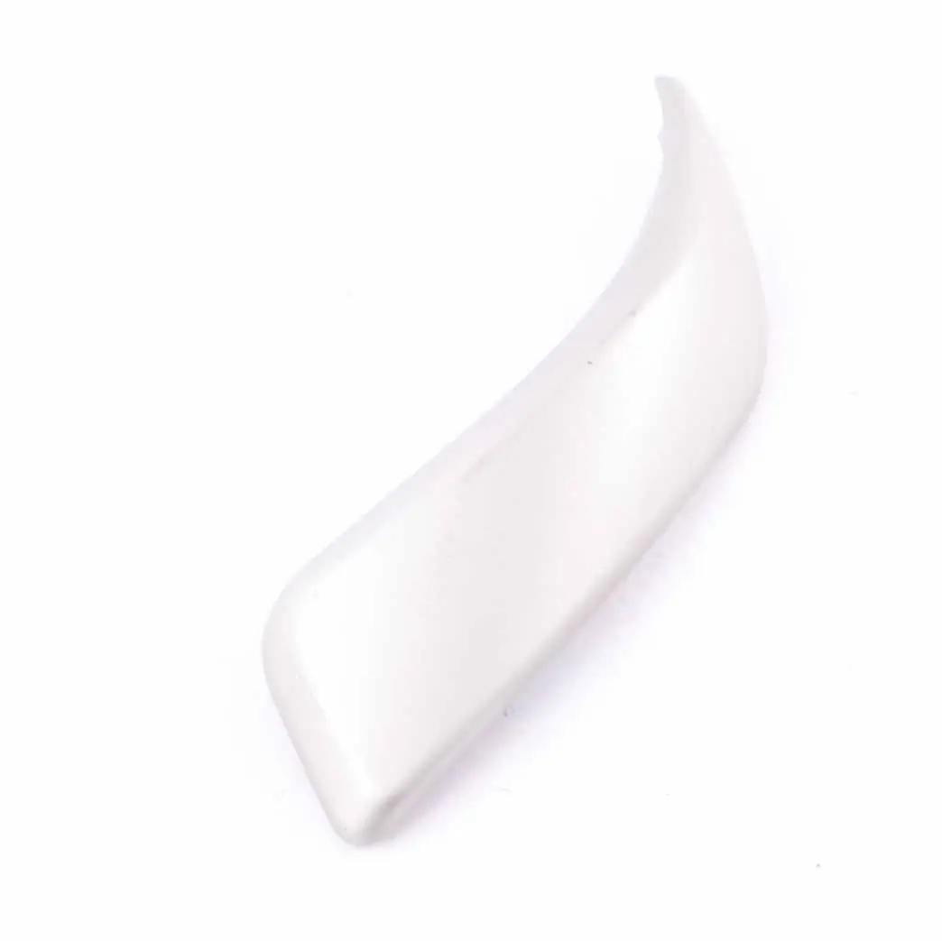 Embellecedor Empuñadura Puerta Derecha Satinado Plata para BMW F20 F21 F22 con número de pieza 7240414 BMW F20 F21 F22 Embellecedor Empuñadura Puerta Derecha Satinado Plata - SKU 7240414 - Número de pieza 7240414