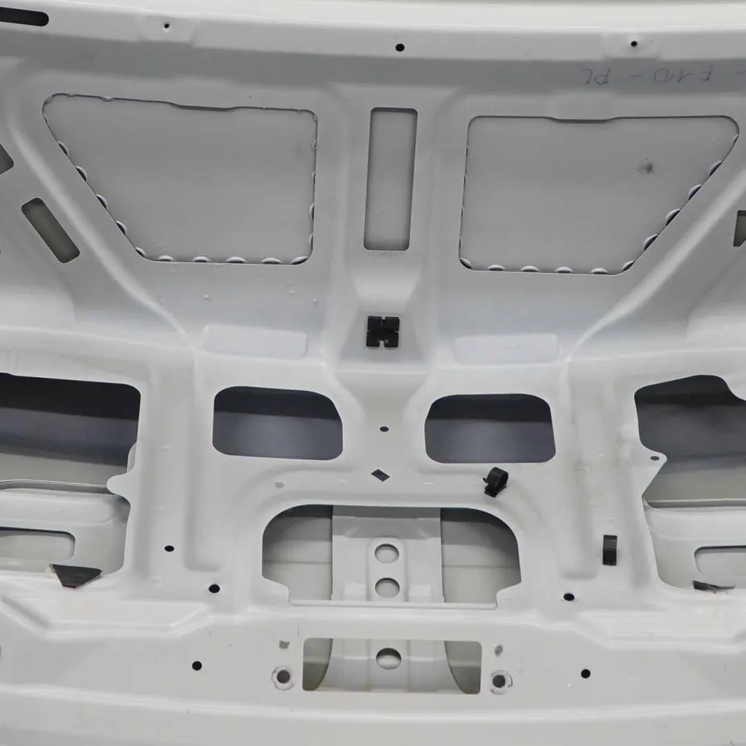 Trunk Boot Lid Tailgate Panel Alpinweiss Alpine White 3 - 300 to BMW F10 with Part number 7240552 BMW F10 Trunk Boot Lid Tailgate Panel Alpinweiss Alpine White 3 - 300 - SKU 7240552-AW1 - Part number 7240552