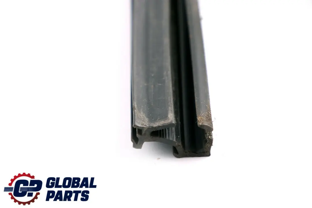 Window Guide Rail Gasket Rubber Seal Door Right O/S to BMW F20 Rear with Part number 7240840 BMW F20 Rear Window Guide Rail Gasket Rubber Seal Door Right O/S - SKU 7240840 - Part number 7240840