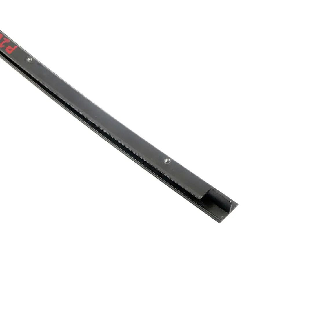 Blende Fensterführungssteg Links SCHWARZ BLACK für BMW 1 er F20 F20N mit Teilenummer 7240847 BMW 1 er F20 F20N Blende Fensterführungssteg Links SCHWARZ BLACK - SKU 7240847 - Teilenummer 7240847