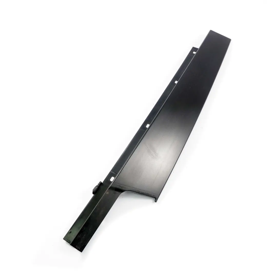 Colonne de recouvrement de la porte B avant gauche Noir pour BMW F20 à propos du numéro de pièce 7240863 BMW F20 Colonne de recouvrement de la porte B avant gauche Noir - SKU 7240863 - Numéro de pièce 7240863