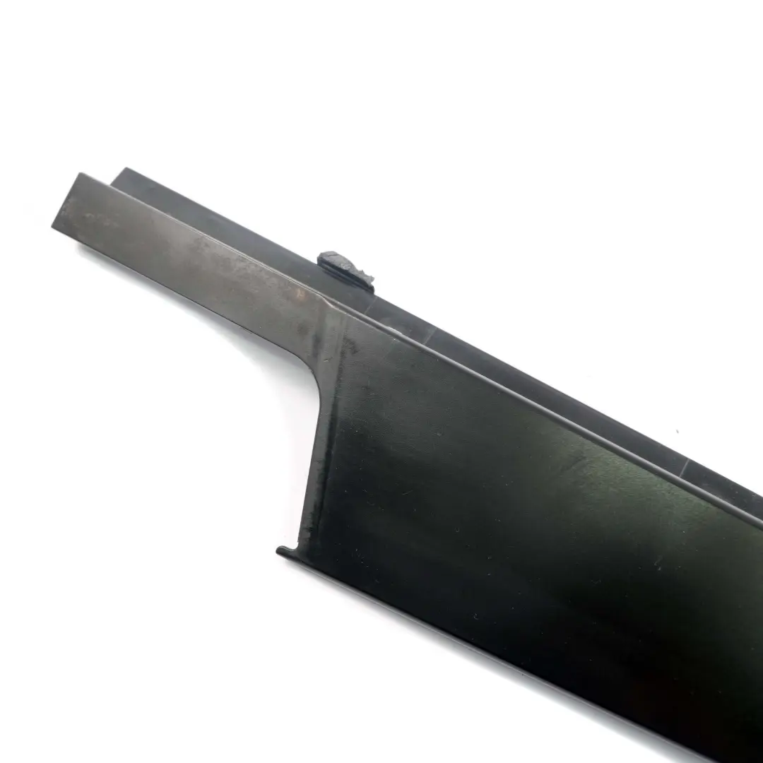 BMW F20 Colonne de recouvrement de la porte B avant gauche Noir - SKU 7240863 - Numéro de pièce 7240863