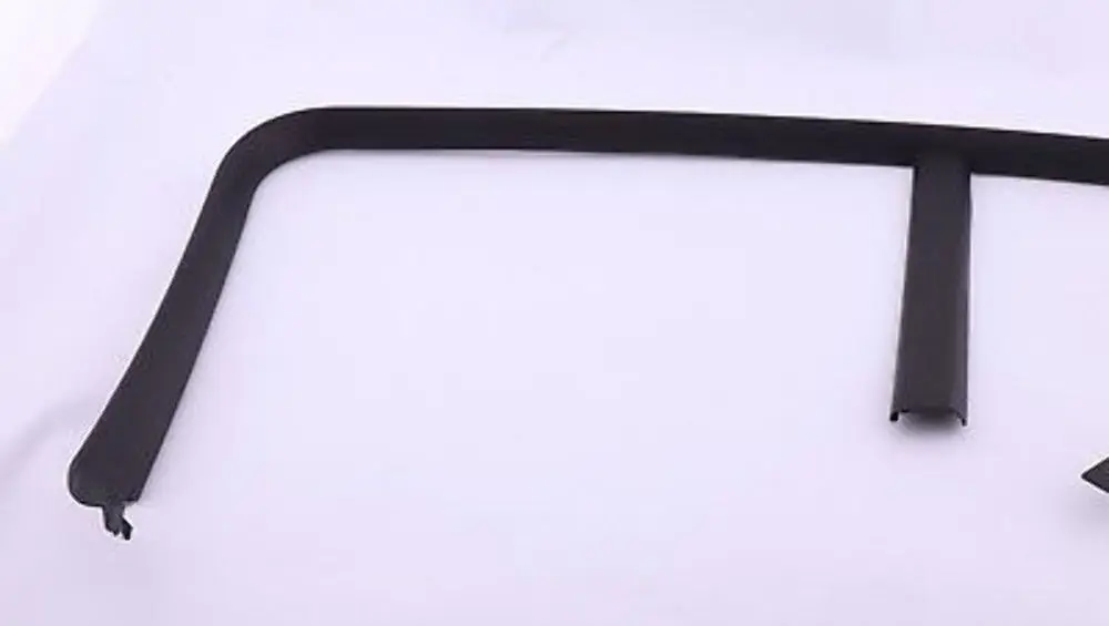 Right Door O/S Window Frame Trim Cover to BMW 1 Series F20 Rear with Part number 7241204 BMW 1 Series F20 Rear Right Door O/S Window Frame Trim Cover - SKU 7241204 - Part number 7241204