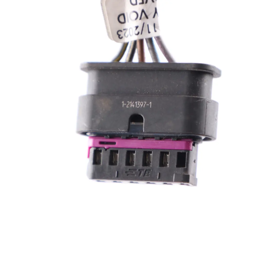 Tail Light Rear Lamp Left N/S Plug Socket Wiring 1-2141397-1 to BMW F20 F21 with Part number 7241543 BMW F20 F21 Tail Light Rear Lamp Left N/S Plug Socket Wiring 1-2141397-1 - SKU 7241543-2 - Part number 7241543